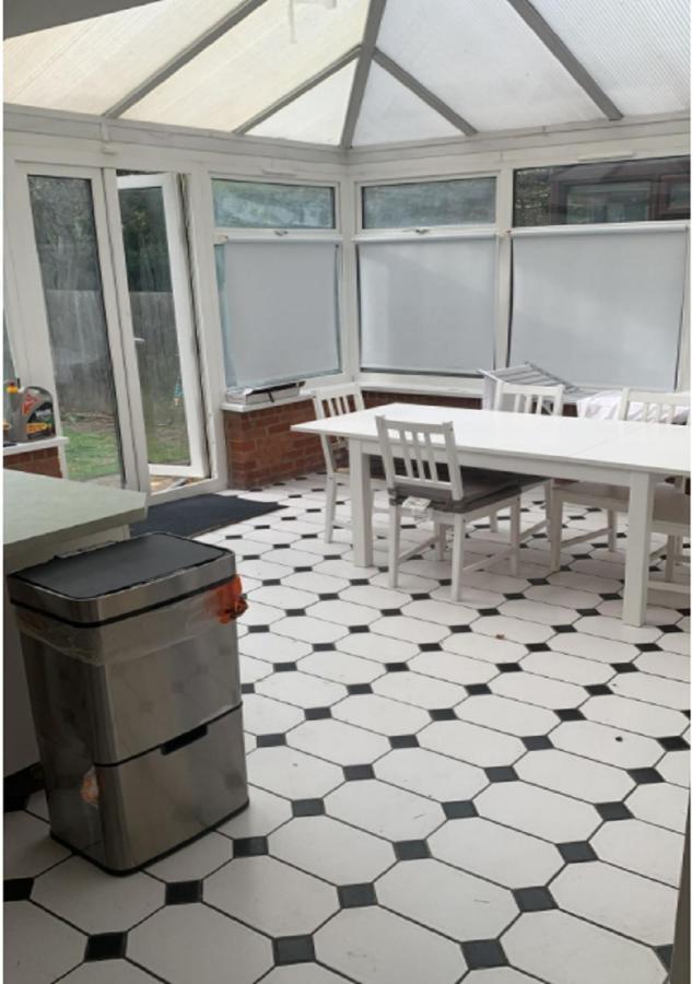 Guest house Wandsworth, South Deluxe King 1
